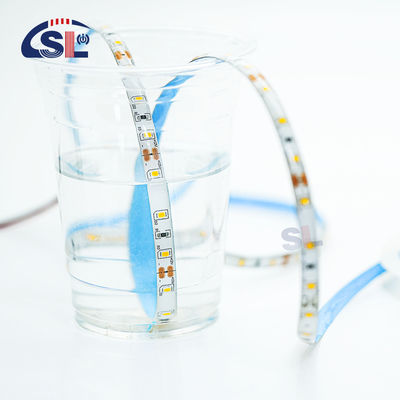 Acque resistenti 8mm Larghe 12V Smd 60Led 120Led 3000k 4000k 6500k 15000k IP65 IP67 LED Strip Light per esterni