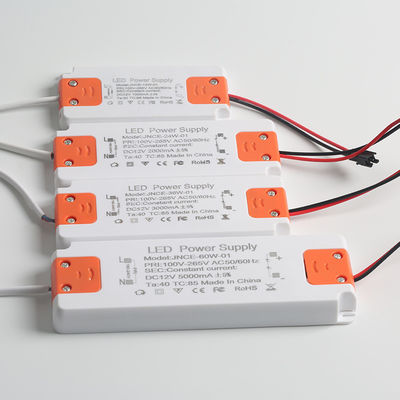 Moderno design 12w alimentazione LED driver trasformatore con connessione film antifoglia