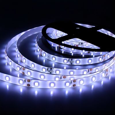 IP20 12V SMD2835 120LED/m LED Strip Light con CE RoHS Personalizza quantità di LED