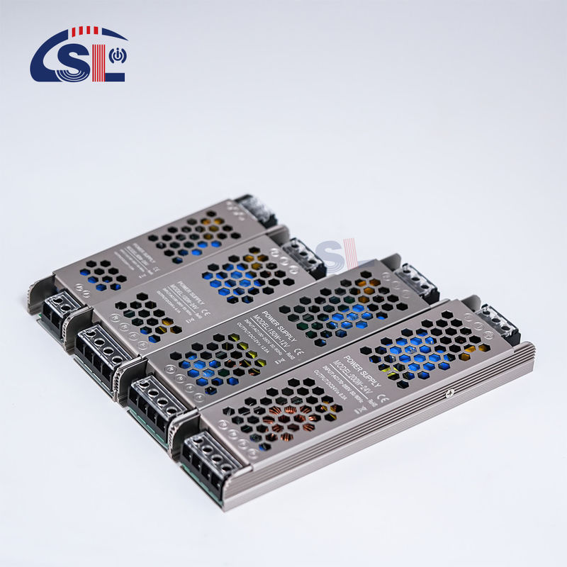 Fornitore di alimentazione a LED Super Slim 12V DC Voltage Option e corrente di uscita 3A per la striscia a led