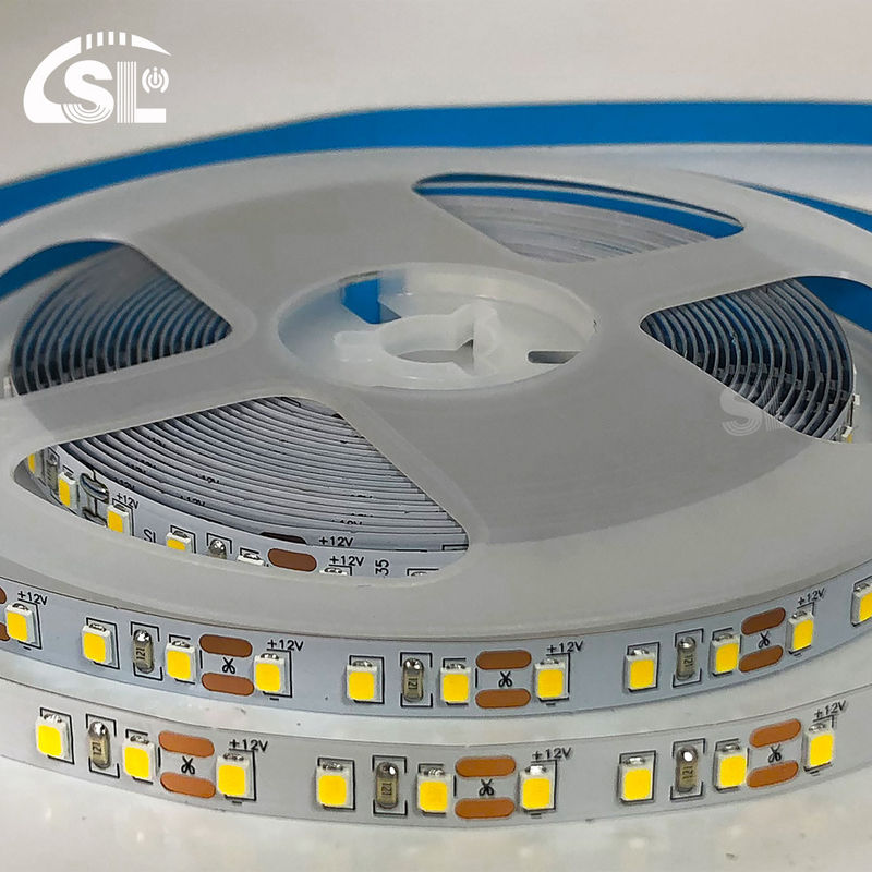 DC12V SMD2835 Electroplate PCB 120Ds 8mm Ra 80 4000K LED Light Strip per uso residenziale